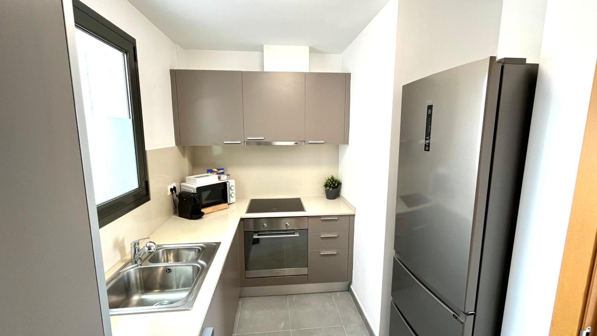 Apartamento Con Terraza By Prestigi ตาราสซา ภายนอก รูปภาพ