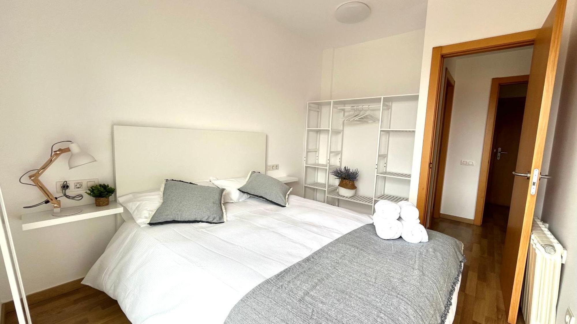 Apartamento Con Terraza By Prestigi ตาราสซา ภายนอก รูปภาพ